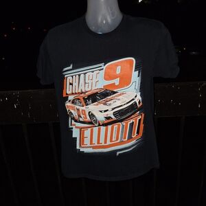 HOOTERS Chase Elliott Nascar Racing T Shirt Size Med